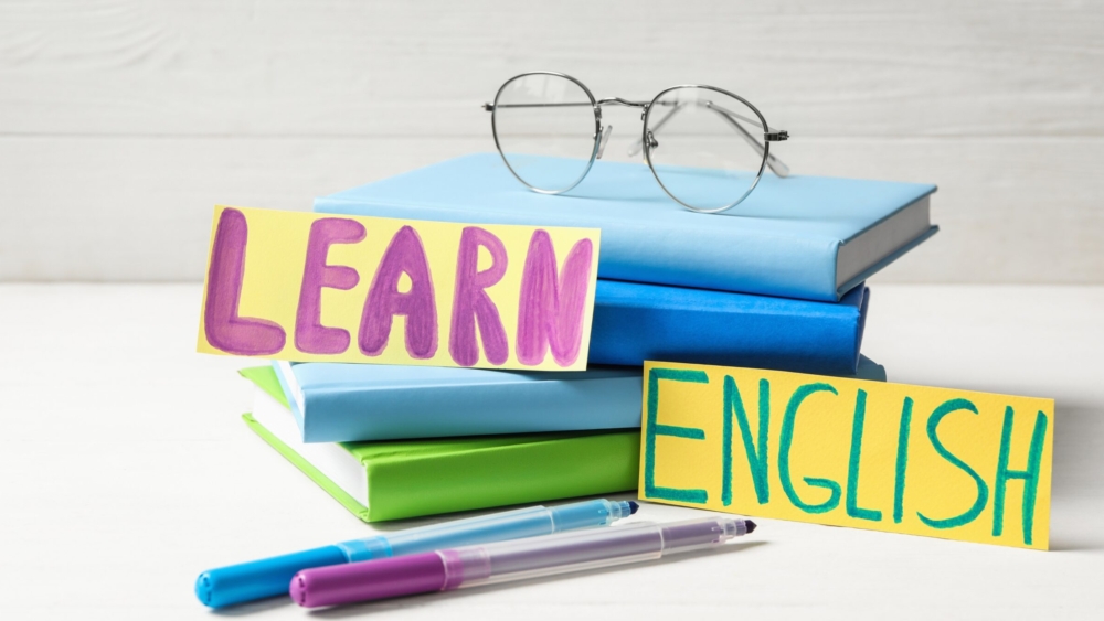 دليل عبارات الإنجليزية الأساسية للسفر (إنجليزي للسفر)